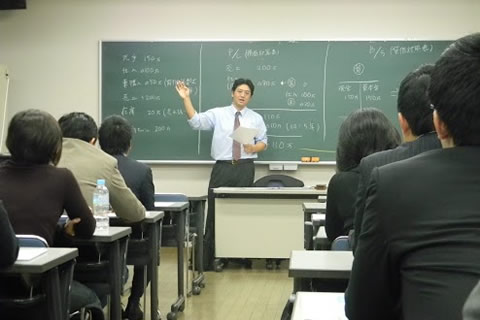 佐藤税理士の経営状況の数字から読み解く講習会